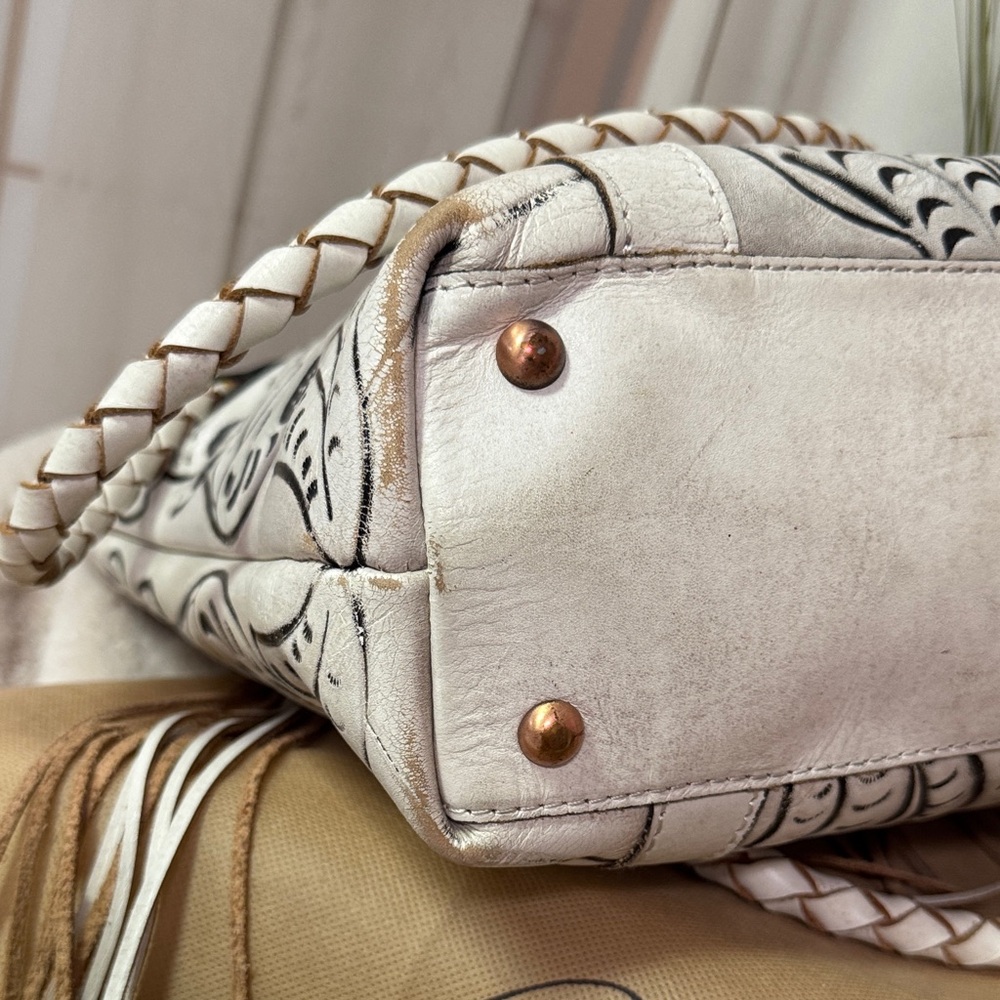 Patricia Nash Rena Cream and Black Leather Tote - Picture 5 of 7